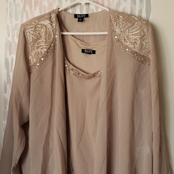 S.L. Fashions Plus Size Embellished Tiered Jacket Dress in Winter Ivory Size 14 - Picture 2 of 11